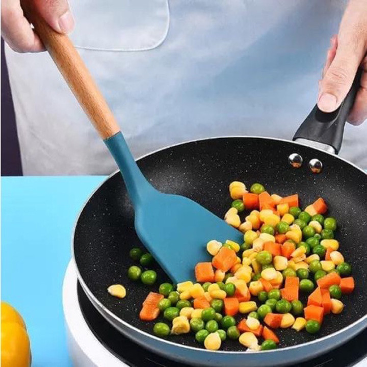 [ACQ] Spatula Silikon Gagang Kayu Anti Lengket Perlengkapan 