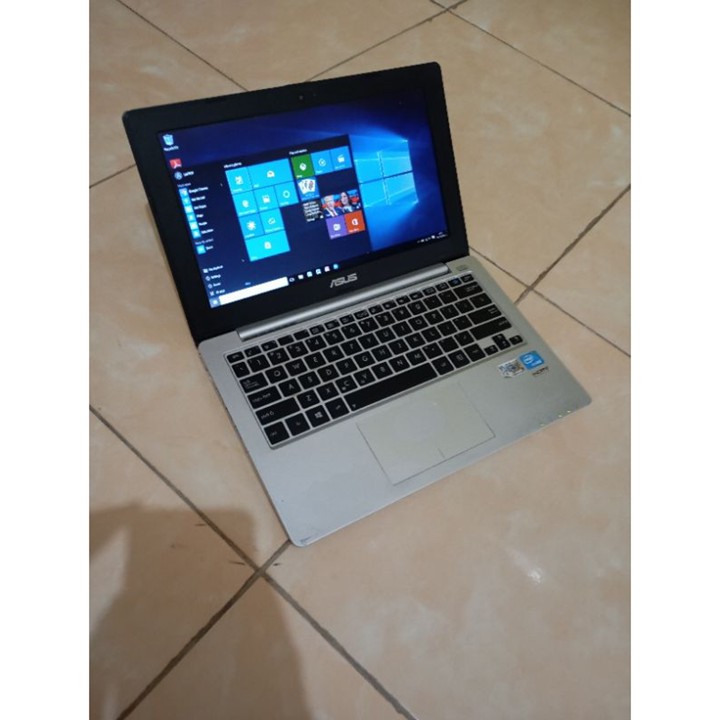 LAPTOP netbook second murah asus 12 inch slim celeron ram 4g