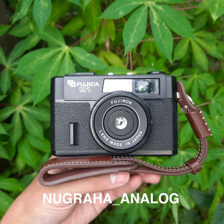 Kamera Analog Fujica M1 Hitam Original