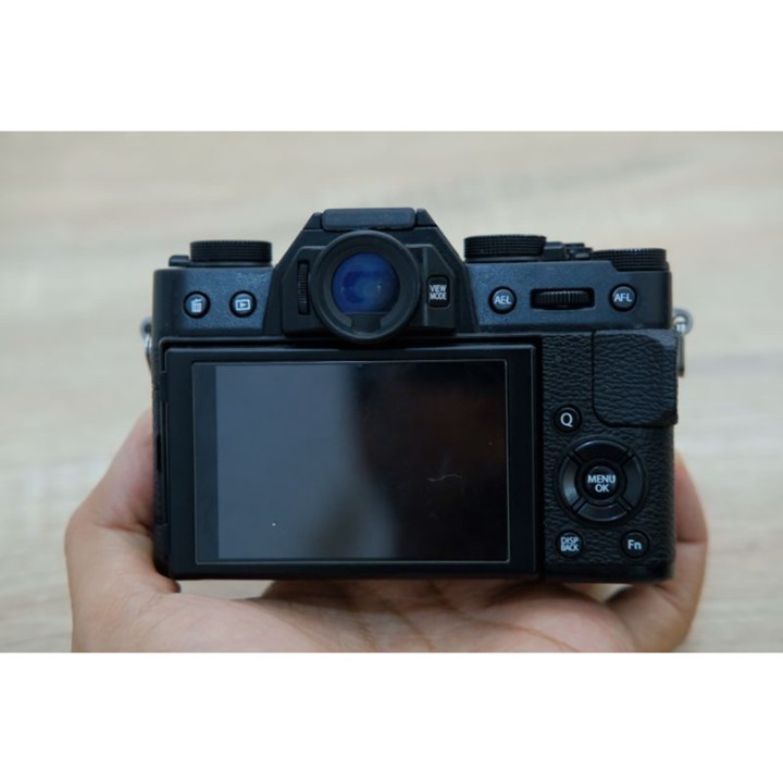 Fujifilm X-T10 tanpa lensa kit kamera mirrorless bukan X-T20